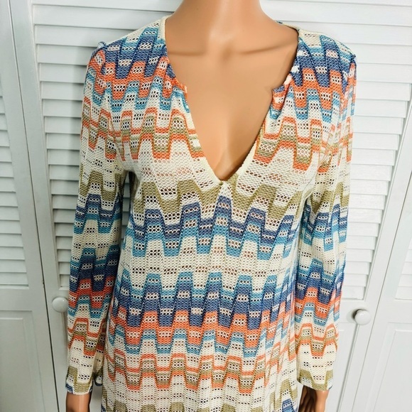 TRINA TURK Multicolor V-Neck Dress Size Medium - Picture 2 of 6